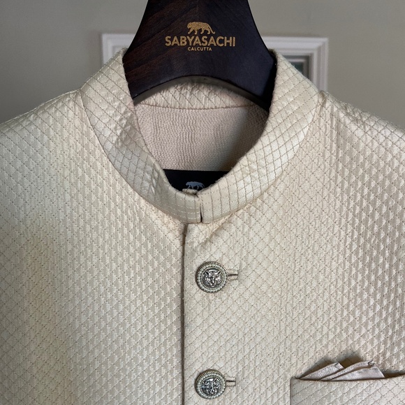 Sabyasachi Sherwani and Shawl - Picture 6 of 12